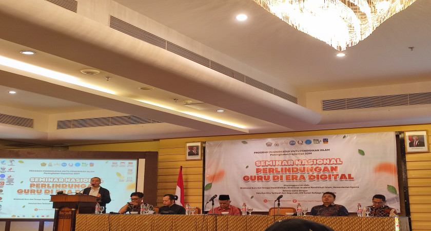 Guru MTsN 5 Kulon Progo Ikuti Seminar Nasional Perlindungan Guru di Era Digital