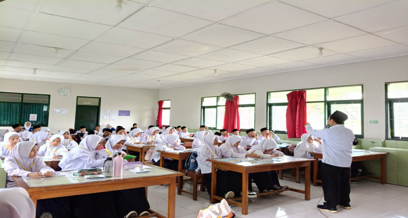 Tanamkan Jiwa Moderat Bagi Peserta Didik Baru MTsN 5 Kulon Progo