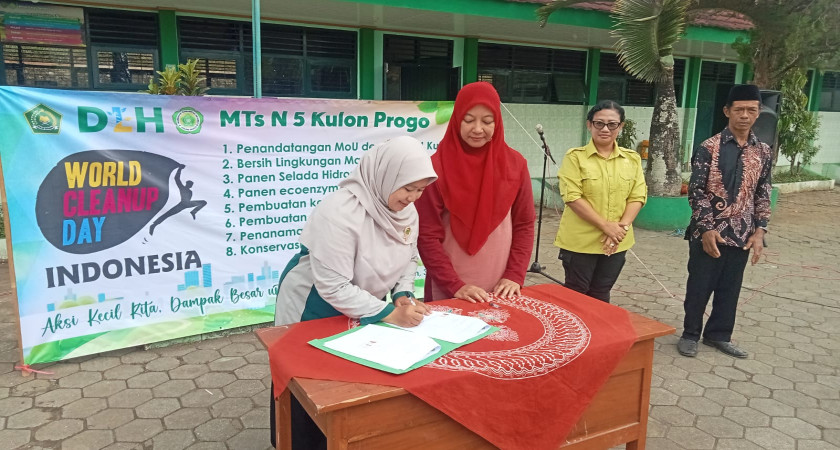MTsN 5 Kulon Progo dan DLH Sepakat Jalin Kerjasama Lingkungan
