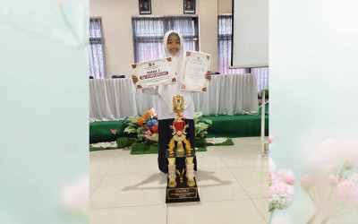 Juara 1 Lomba Resensi, Siswi MTsN 5 Kulon Progo Siap Tembus Nasional