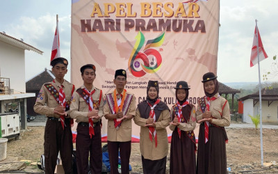 Empat Murid MTsN 5 Kulon Progo Resmi Dikukuhkan Jadi Pramuka Garuda pada Apel Hari Pramuka ke-65
