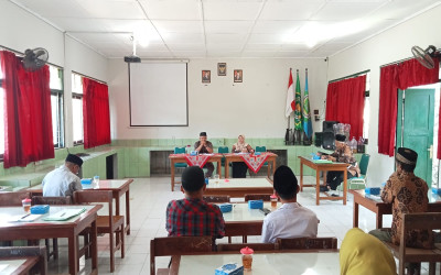 Mantapkan Program Satu Tahun Ajaran, MTsN 5 Kulon Progo dan Komite Duduk Bersama