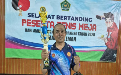 Kontribusi Guru MTsN 5 Kulon Progo Antar Kemenag Raih Juara III Tenis Meja HAB ke-80 DIY