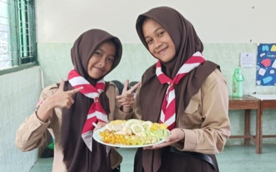Semarak Hari Pramuka di MTsN 5 Kulon Progo Ditutup dengan Lomba Lotisan Antarkelas