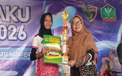 Tampil Tangguh di Mantigaku Fest 2026, Tim Voli Putri MTsN 5 Kulon Progo Bawa Pulang Trofi Juara 3