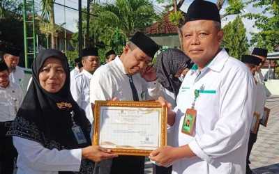 MTsN 5 Kulon Progo Raih Penghargaan Peringkat 2 Nilai Kinerja Anggaran Tertinggi